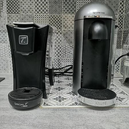 סן-קלוד Studio Zen Et Cosy, Neuf En Pleine Ville מראה חיצוני תמונה